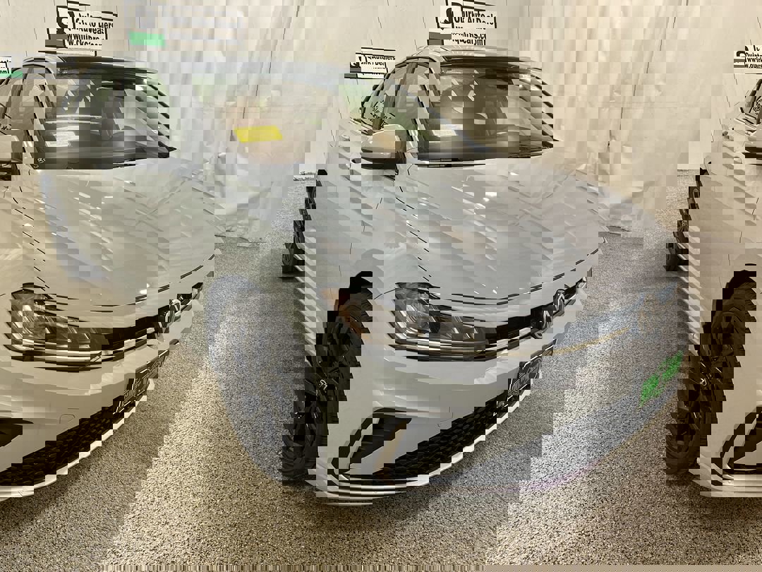 2026 Volkswagen Jetta SE's photo