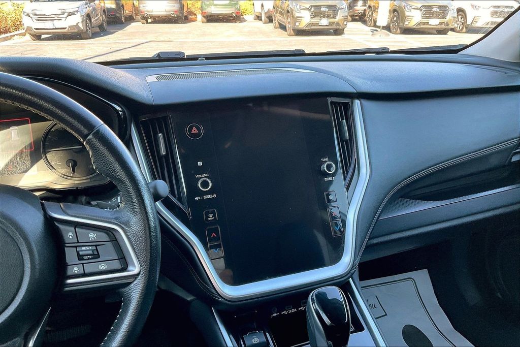 2023 Subaru Outback Premium photo 3