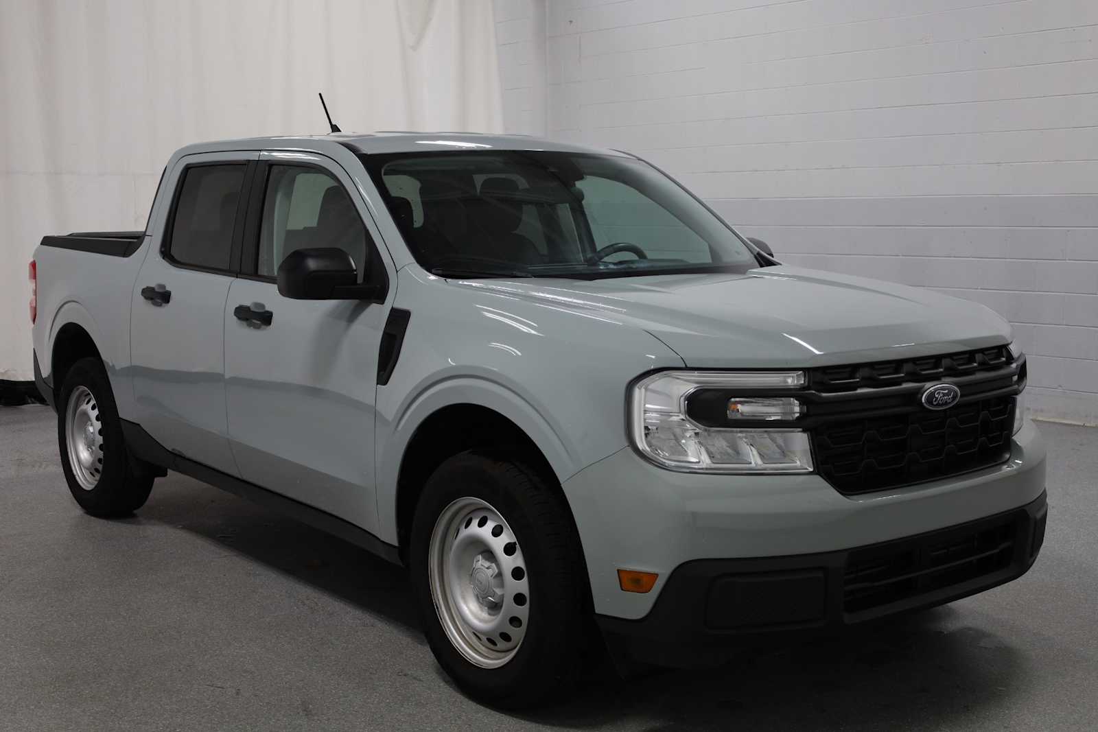 2022 Ford Maverick XL photo 12