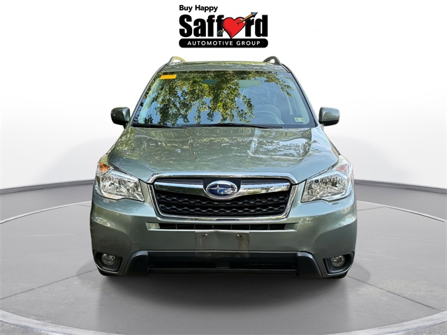 2016 Subaru Forester 2.5i Premium photo 2