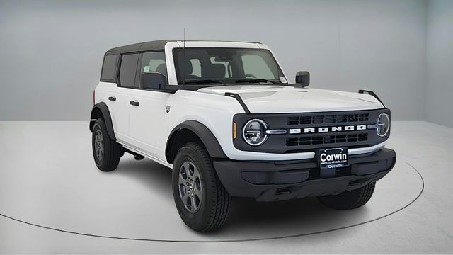 2025 Ford Bronco 4-Door Big Bend's photo
