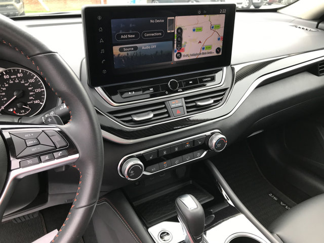 2024 Nissan Altima 2.5 SR photo 15