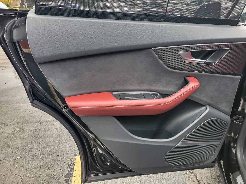 2023 AUDI SQ8 - Image 19