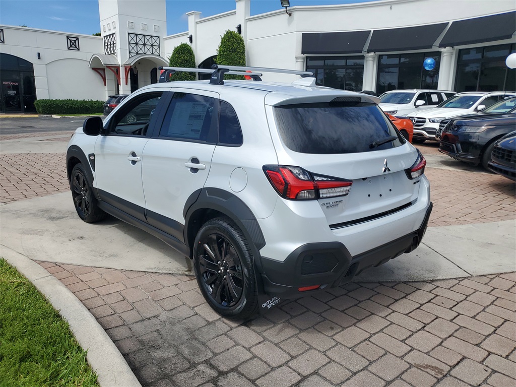2025 Mitsubishi Outlander Sport ES SE LE photo 4