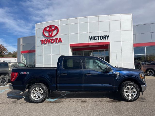 2023 Ford F-150 XLT photo 3