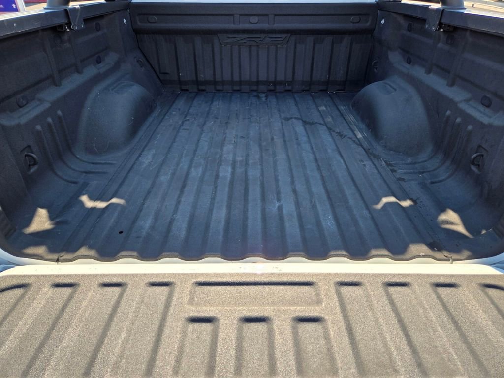 2019 Chevrolet Colorado ZR2 photo 14