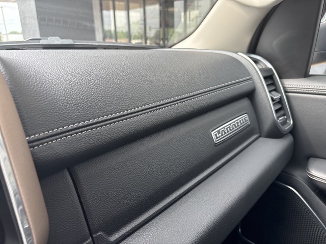 2022 Ram 1500 Laramie photo 21
