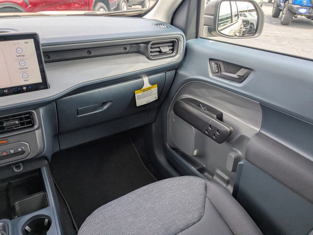 2025 Ford Maverick XL photo 15
