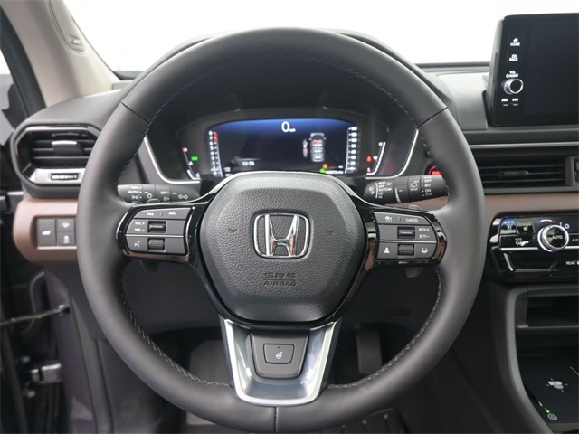 2025 Honda Pilot Elite photo 3