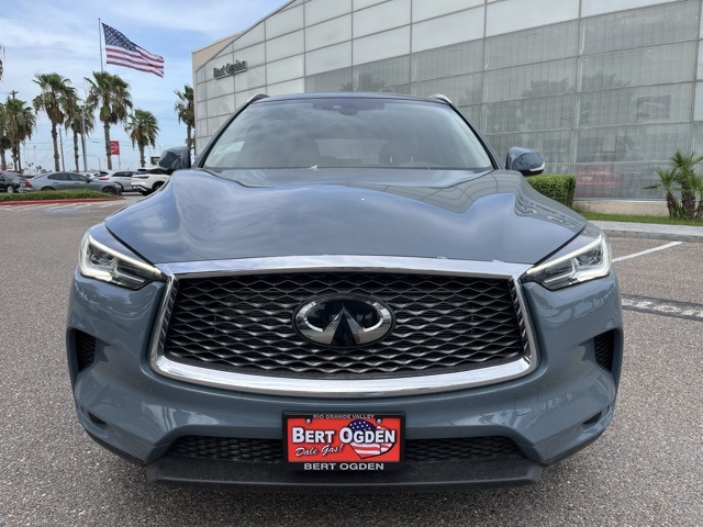 2025 Infiniti QX50 Luxe photo 3