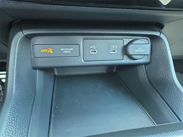 2025 Honda Civic Hatchback Sport photo 11
