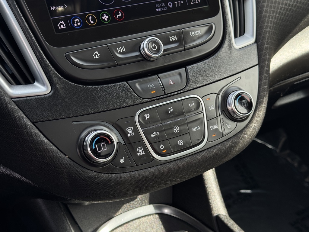 2024 Chevrolet Malibu 1LT photo 12