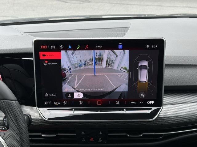 2025 Volkswagen Golf GTI Autobahn photo 8