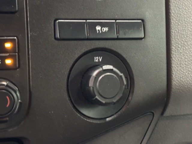 2015 Ford F-250 XL photo 21