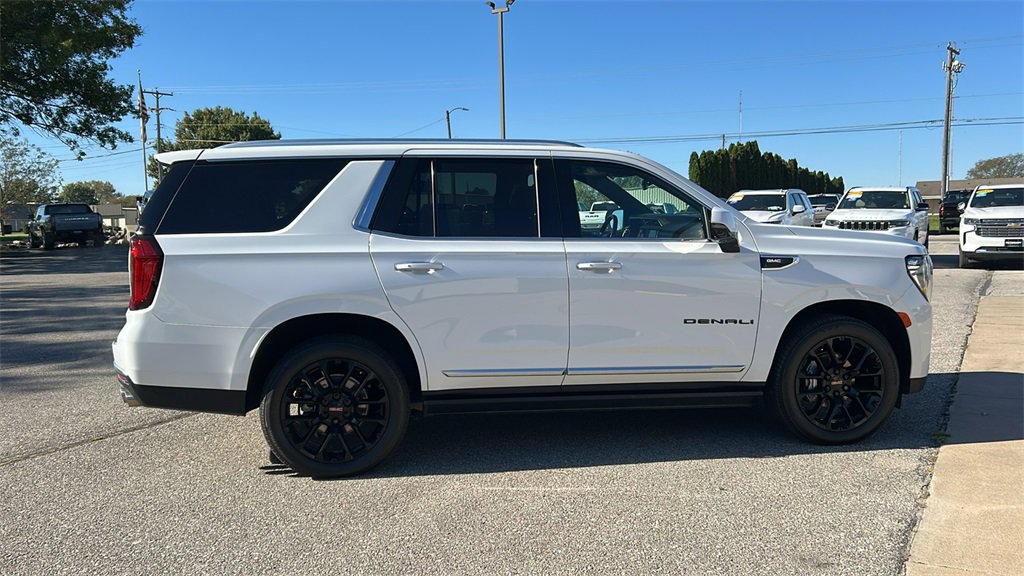 2022 Gmc Yukon Denali photo 2