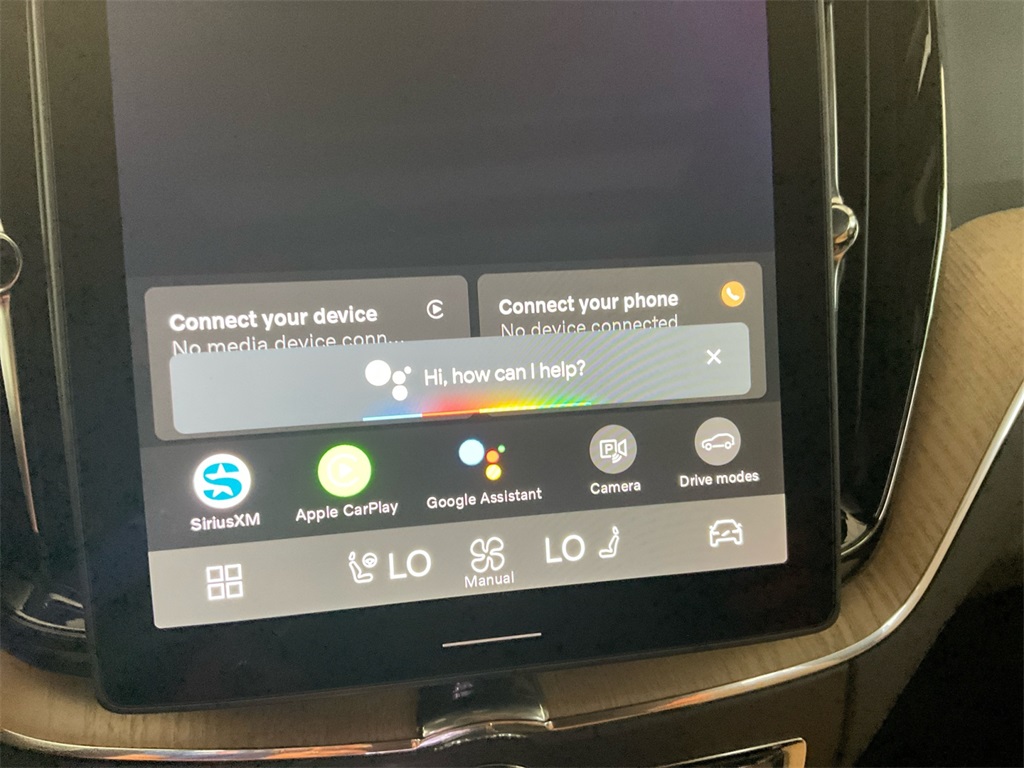 2026 Volvo XC60 B5 Plus photo 22