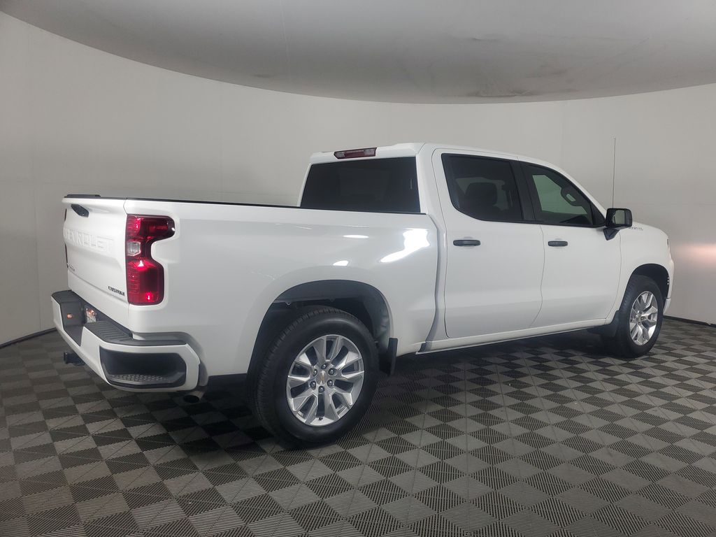 2025 Chevrolet Silverado 1500 Custom photo 4
