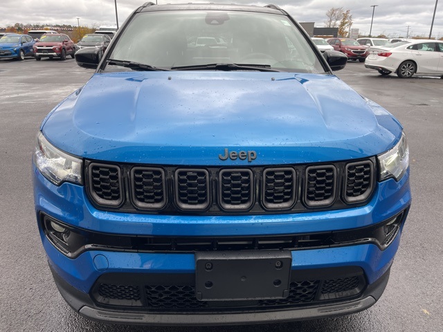 2026 Jeep Compass Limited Altitude photo 3