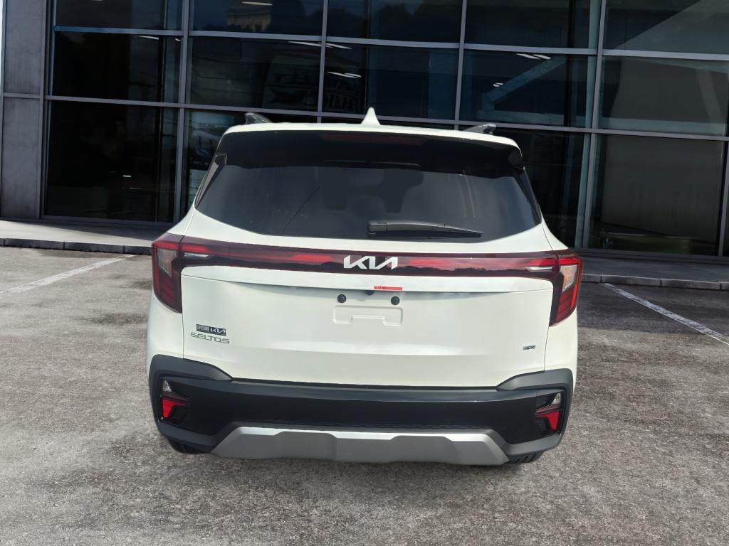 2026 Kia Seltos S photo 6