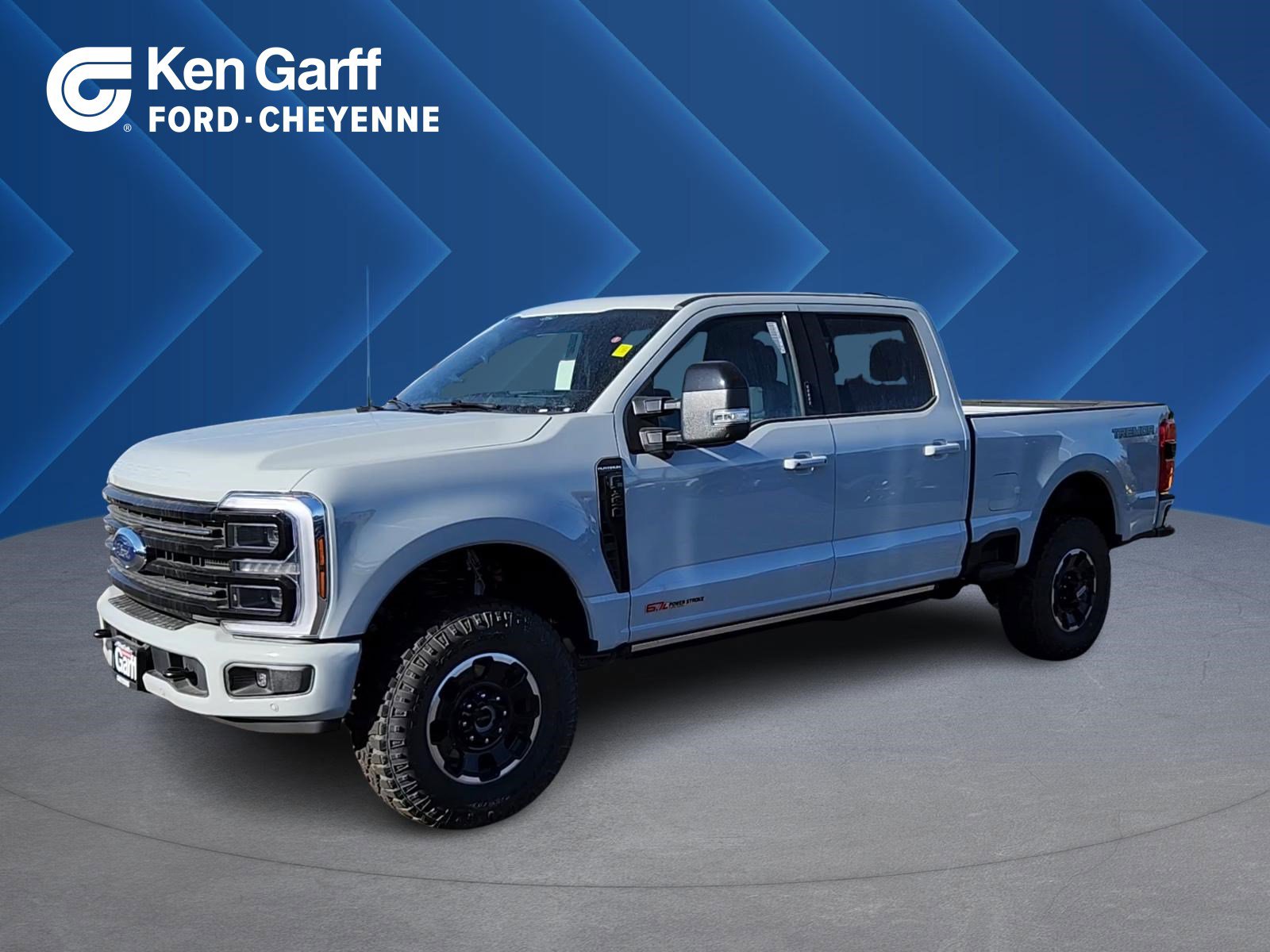 2026 Ford F-350 Super Duty Platinum's photo