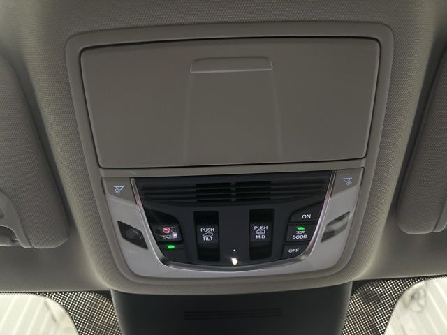 2025 Acura MDX Technology photo 22
