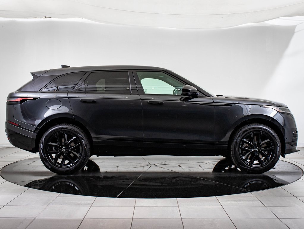 2026 Land Rover Range Rover Velar SE photo 10