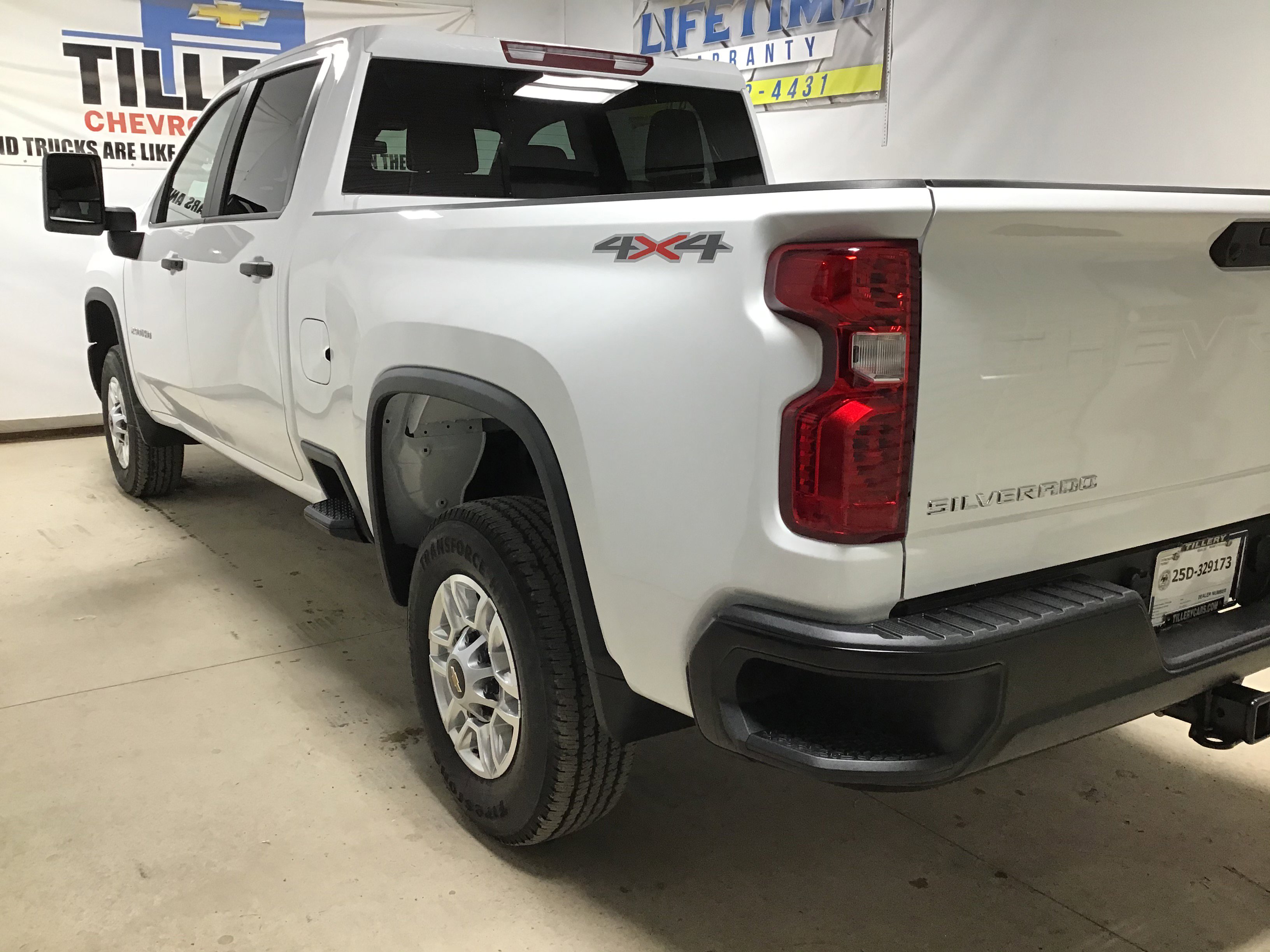 2026 Chevrolet Silverado 2500HD Work Truck photo 4