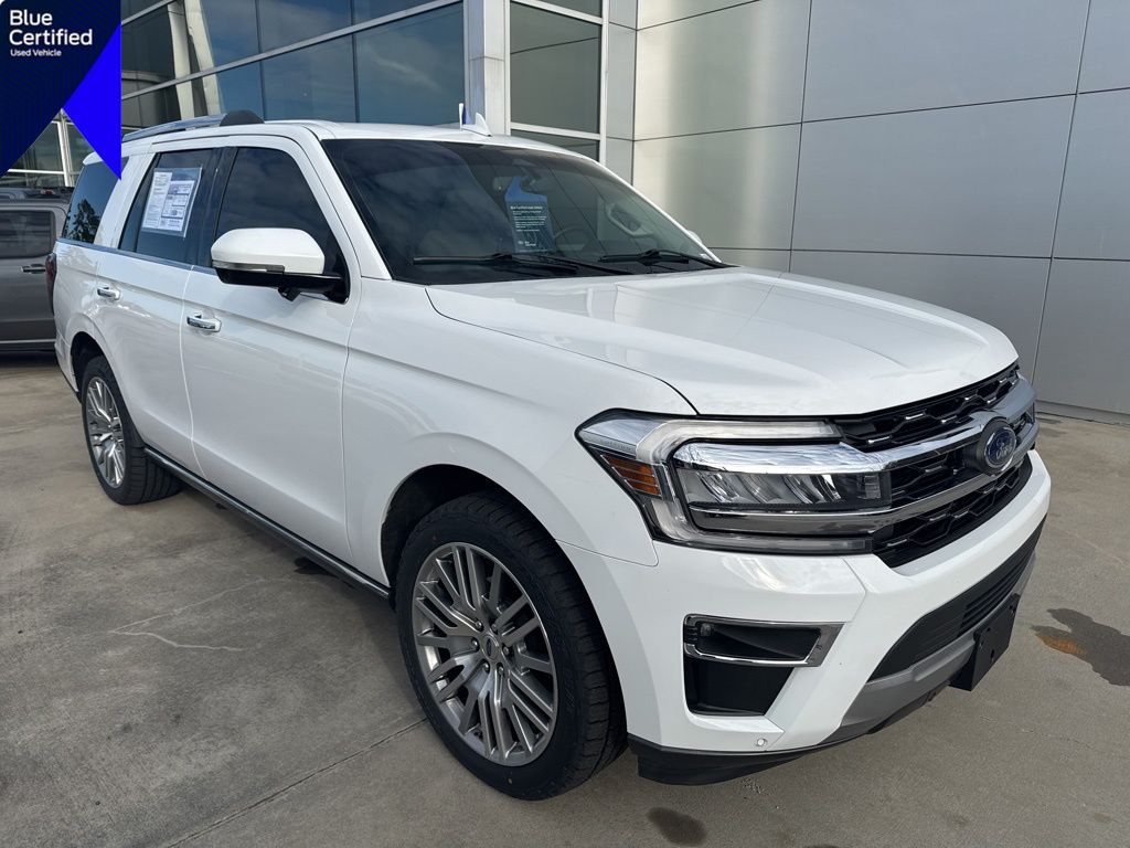 2023 Ford Expedition Limited's photo