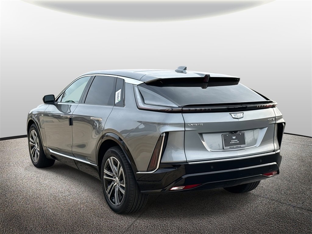 2026 Cadillac Lyriq Luxury photo 4