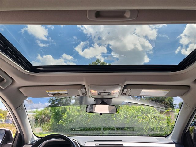 2018 Toyota RAV4 XLE photo 13