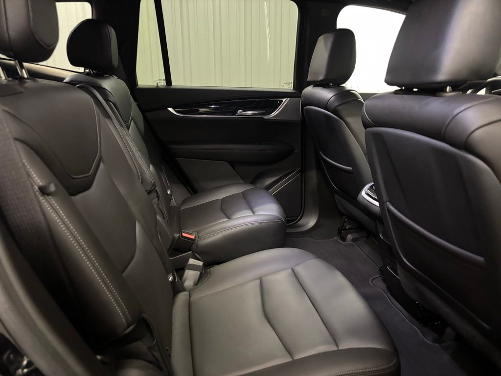 2025 Cadillac XT6 Premium Luxury photo 19
