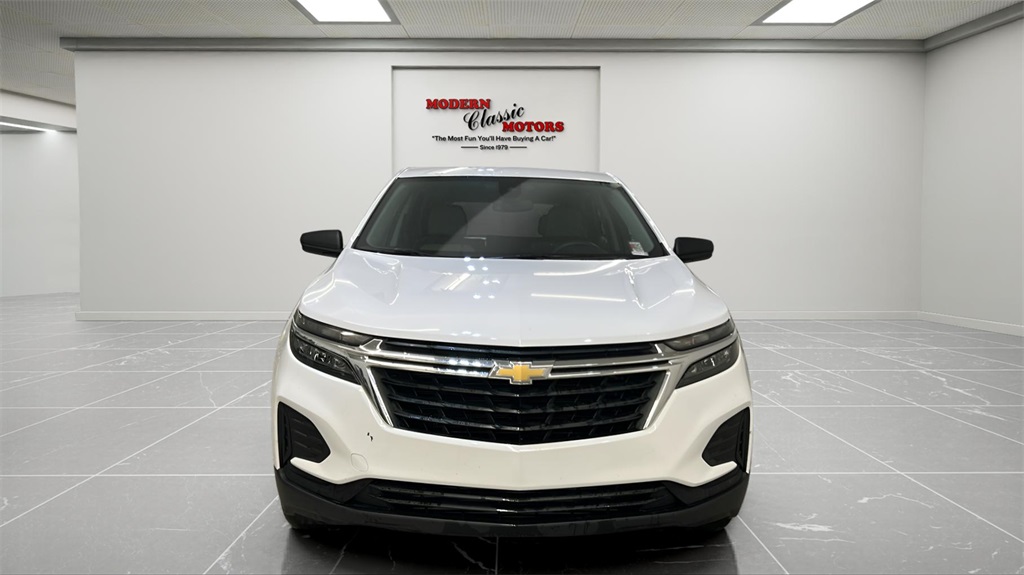 2024 Chevrolet Equinox LS photo 2
