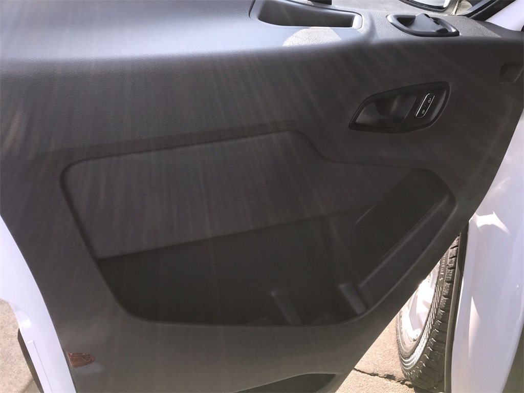 2024 Ford Transit Passenger Van XLT photo 4