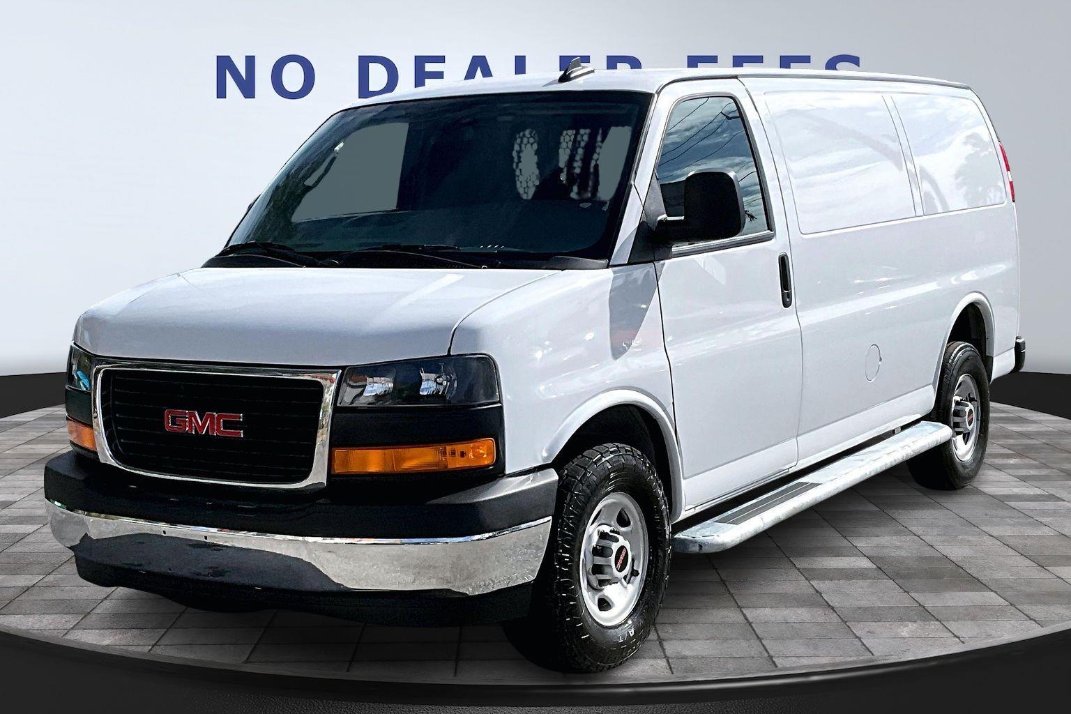 2024 GMC Savana Cargo Work Van's photo
