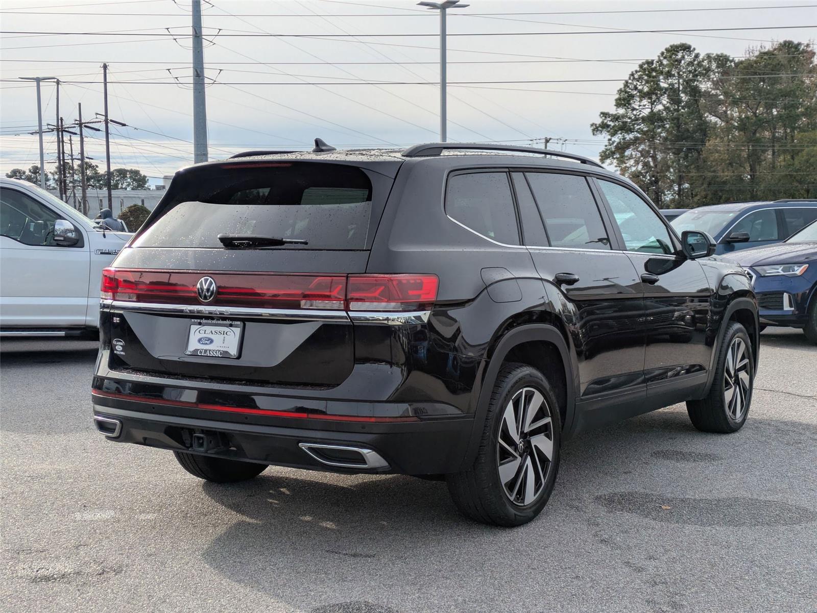 2025 Volkswagen Atlas SE Technology photo 4