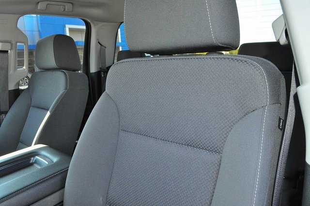 2019 Chevrolet Silverado LT photo 10