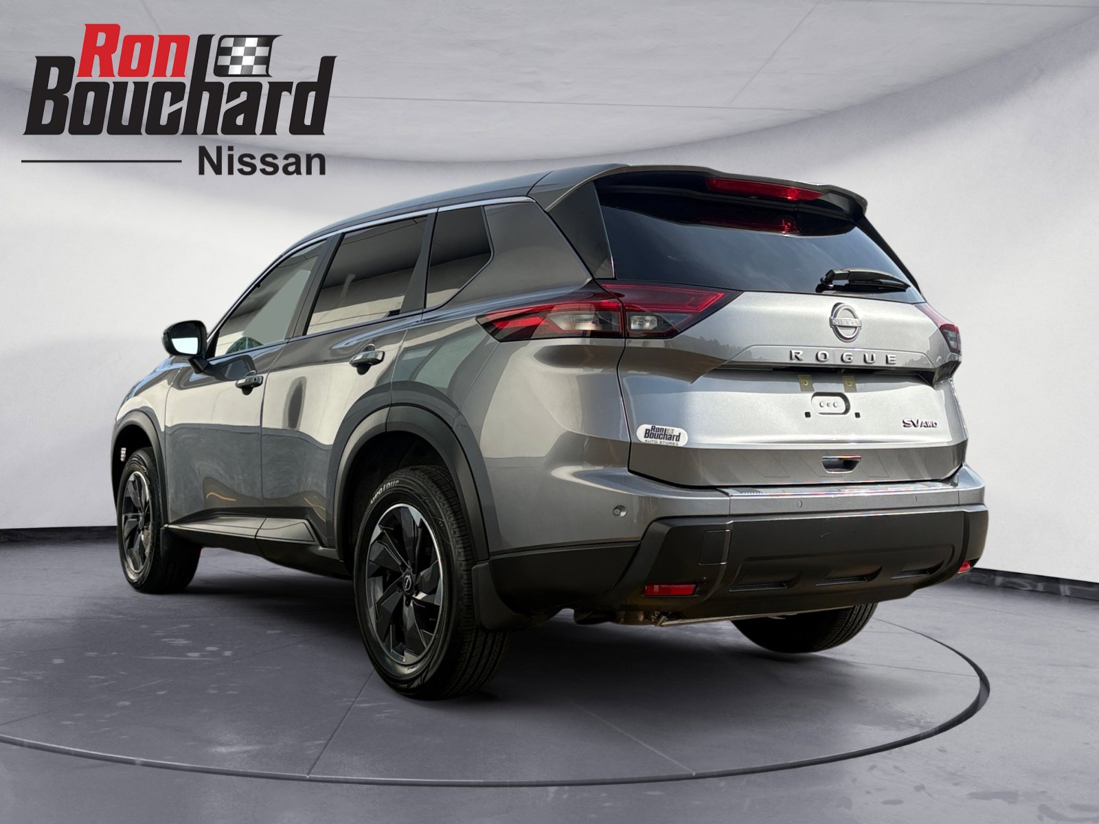 2024 Nissan Rogue SV photo 4