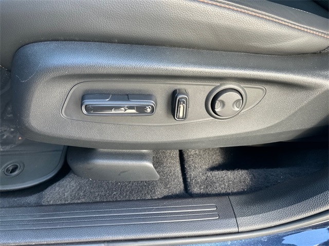 2025 Honda CR-V Hybrid Sport Touring photo 16