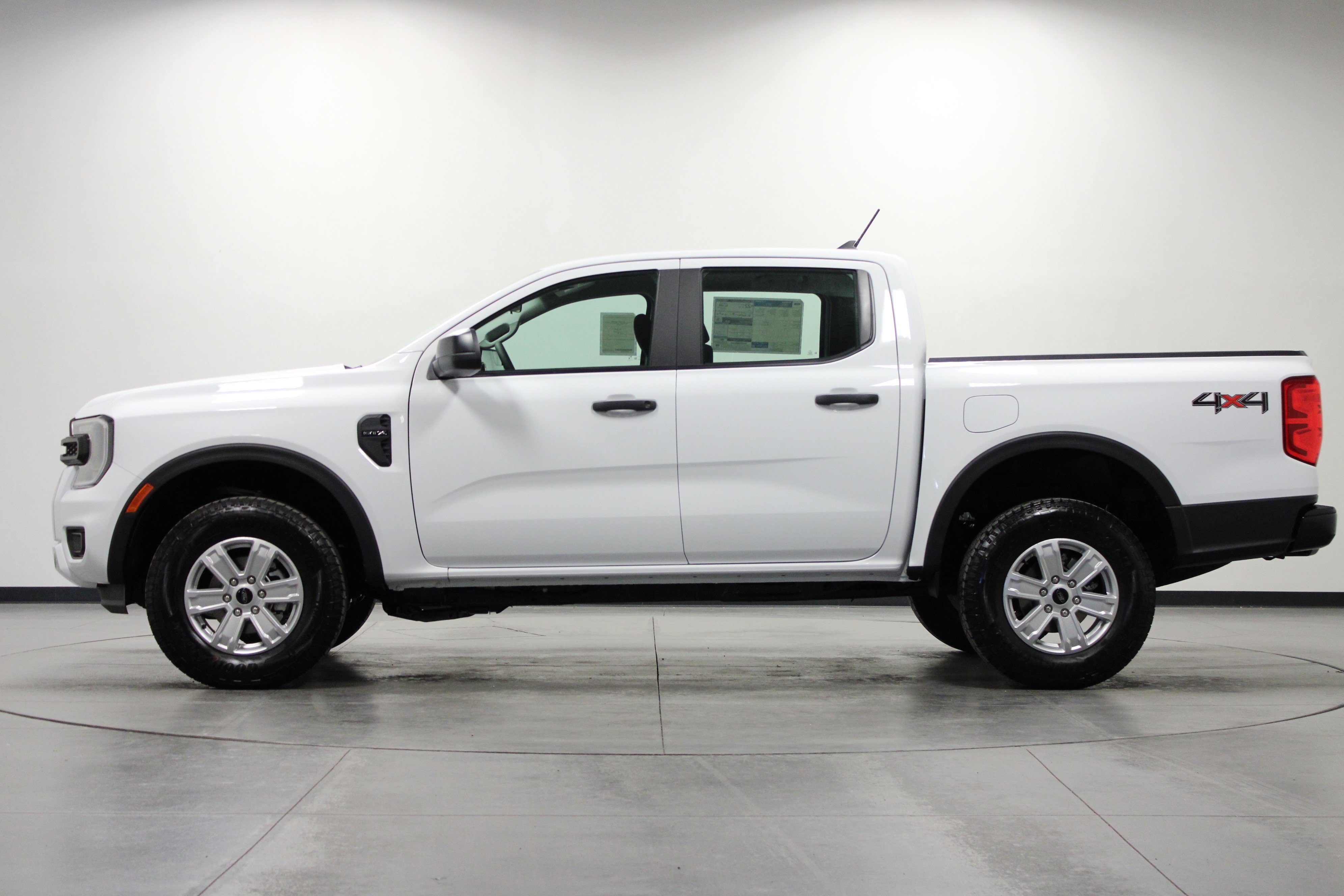 2025 Ford Ranger XL photo 6