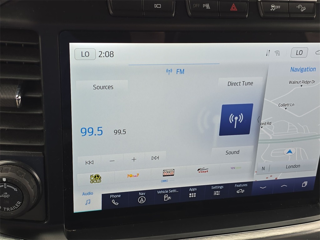 2022 Ford F-150 Lariat photo 22