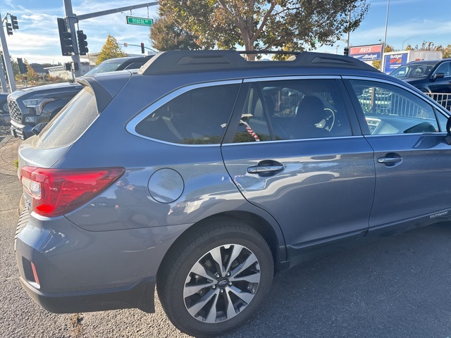 Used 2015 Subaru Outback Limited with VIN 4S4BSENC9F3263142 for sale in Napa, CA
