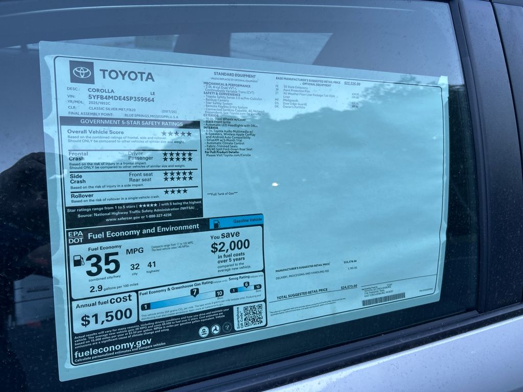 2025 Toyota Corolla LE photo 26