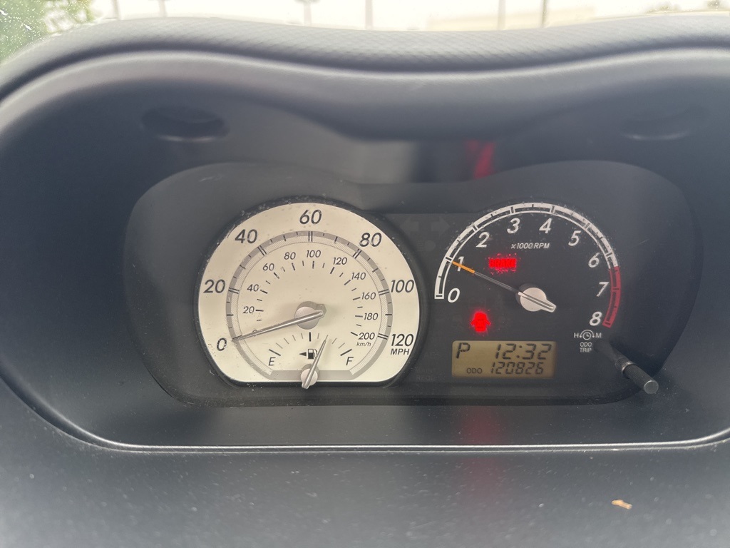 2005 Scion xA Base photo 31