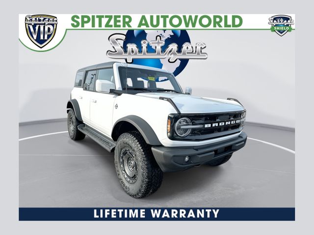 2025 Ford Bronco 4-Door Outer Banks's photo
