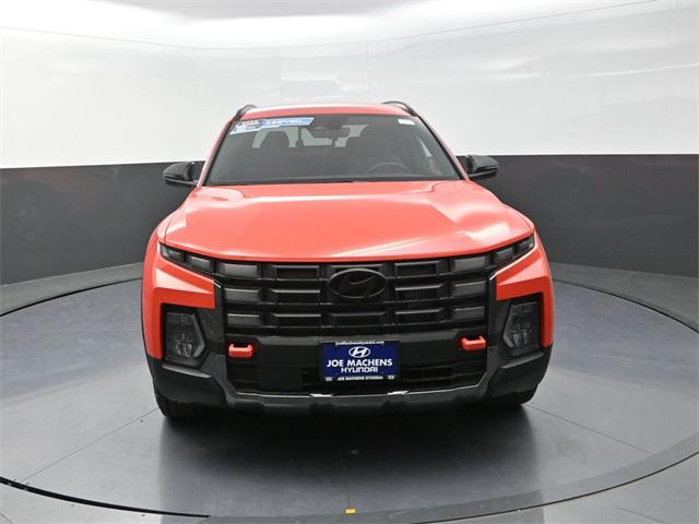 2025 Hyundai Santa Cruz XRT photo 2