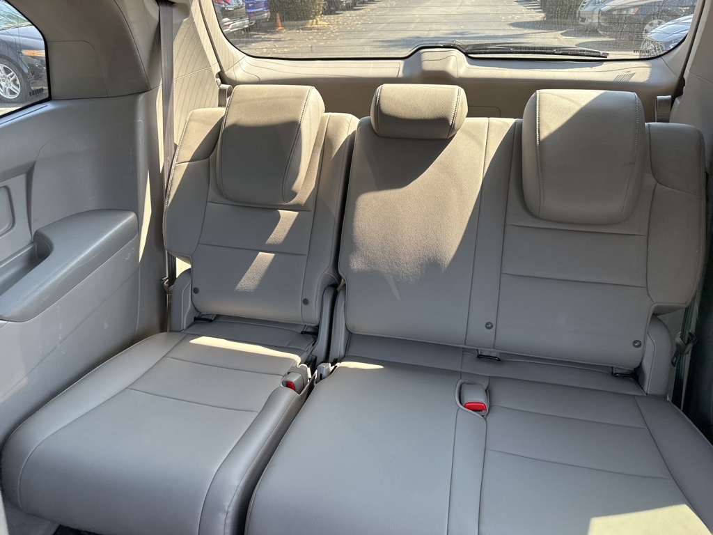 2017 Honda Odyssey EX-L photo 11