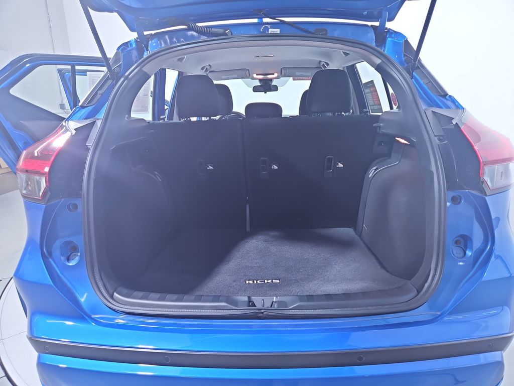 2024 Nissan Kicks S photo 19