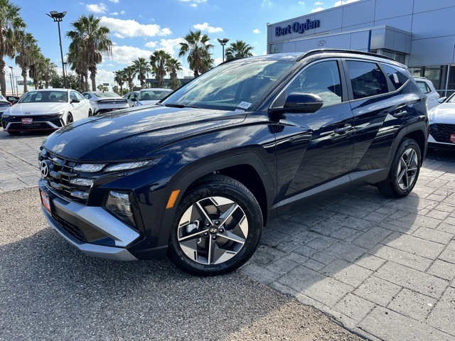 2025 Hyundai Tucson SEL Convenience photo 3