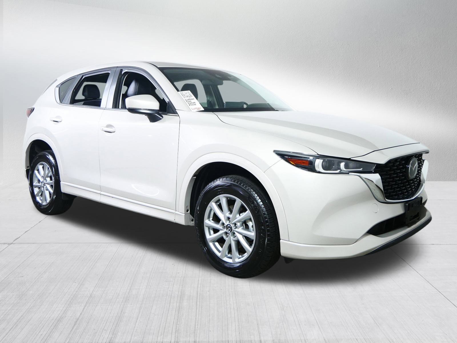 2024 Mazda CX-5 S Select Package's photo