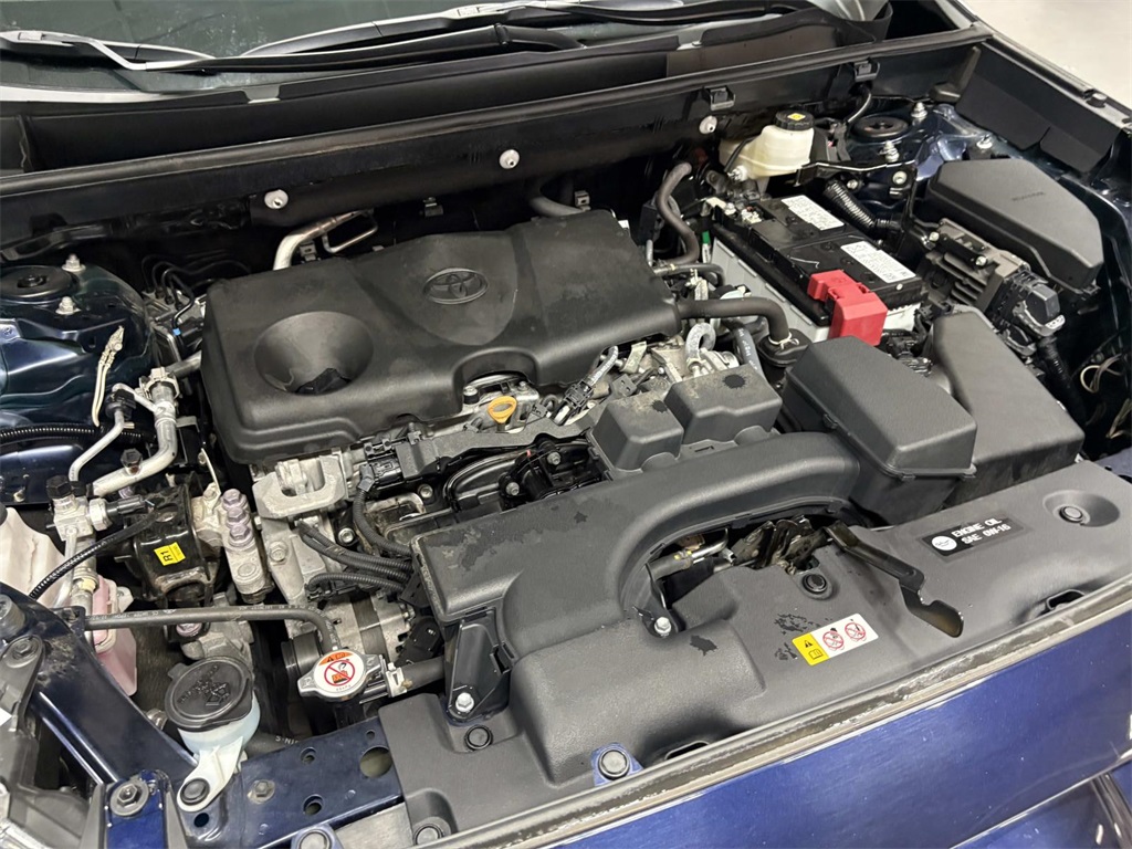 2024 Toyota RAV4 XLE photo 29